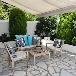 Seaside Soul Studio-cozy Escape